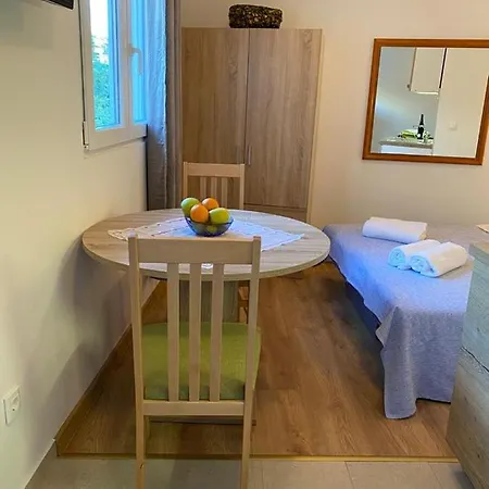 Milea 3* Makarska