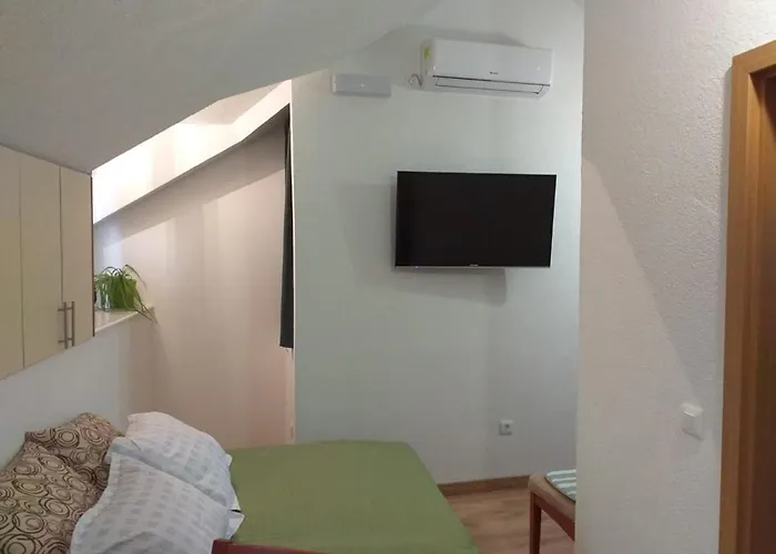 Milea 3* Makarska